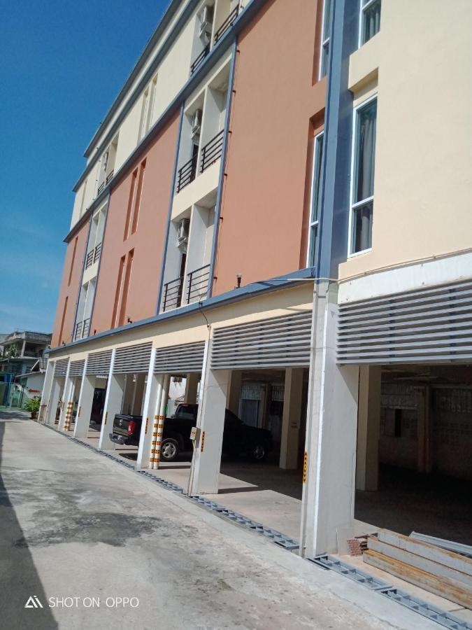 The One Residence Udon Thani Exterior foto
